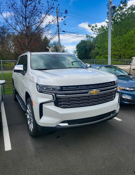 The 2024 Chevy Suburban Premier: where sophisticated design meets top-tier performance. Ready for any adventure. 🌍🚗  #HealeyBrothers #HudsonValley #HVNY #Chevy #Suburban Hudson Valley Ny, Chevy Suburban, Chevrolet Suburban, Car Auctions, Sophisticated Design, Hudson Valley, Car Insurance, Top Tier, New Cars