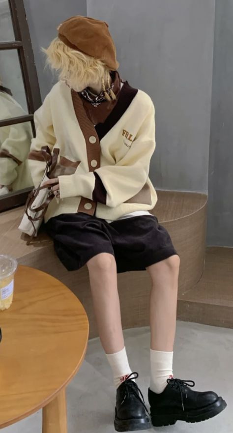 Cute Korean Male Outfits, Korean Genderless Fashion, Pastel Clothes Outfits Men, Aliyahcore Outfits Men, Male Japanese Outfits, Japanese Harajuku Fashion Men, Pastel Male Outfits Aesthetic, Outfits Reference Male, Kawaii Clothes Male