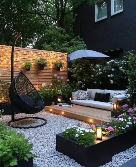 Small Courtyard Gardens, Cozy Patio, Backyard Remodel, Patio Interior, Outdoor Decor Backyard, Backyard Garden Design, Backyard Makeover, Backyard Patio Designs, Back Garden