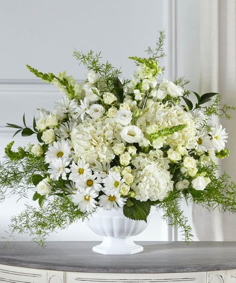 Sympathy Flowers Atlanta - Same-day Sympathy Delivery - Carithers Flowers Memorial Plants, Sympathy Plants, Flowers For Men, Flower Factory, Casket Sprays, Holiday Hostess Gifts, Birthday Roses, Popular Flowers, Flower Studio