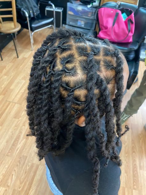 Dreads Two Strand Twist, Two Strand Twist Thick Locs, Two Strand Locs Men, Two Strand Twist Locs, Thick Dreads, Two Strand Twist Hairstyles, Two Strand Twist, Big Box Braids Hairstyles, Dreadlock Hairstyles For Men