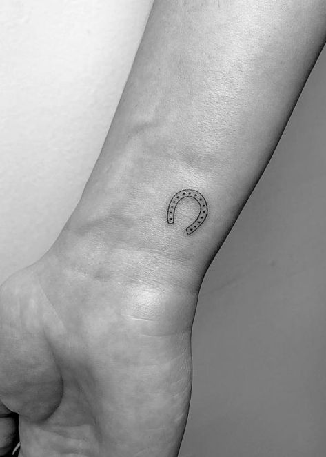 Horseshoe Tattoo Behind Ear, Small Horshoe Tattoo, Small Horseshoe Tattoos For Women, Simple Horse Shoe Tattoo, Tiny Western Tattoos For Women, Fine Line Horseshoe Tattoo, Western Tattoos Simple, Tattoos For Women Western, Bull Riding Tattoos