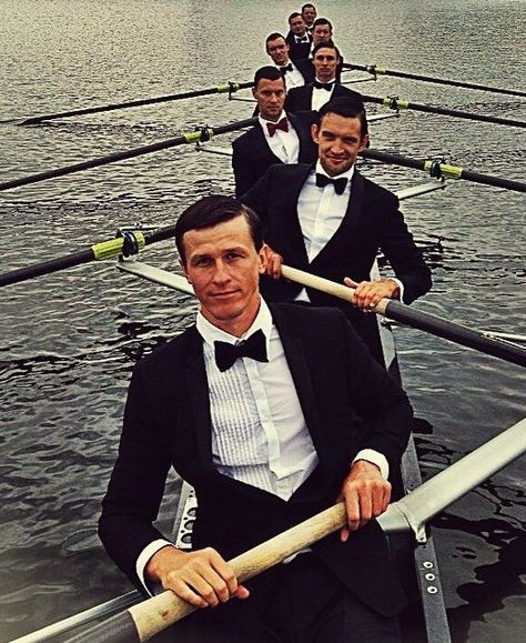 Rowing Outfit Crew, Rowing Memes, Rowing Photography, Crew Rowing, Men's Rowing, Gym Equipment Workout, Rowing Crew, Crew Team, Rowing Club