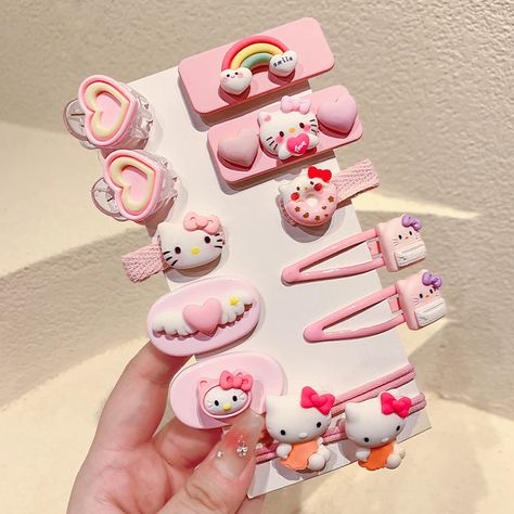 Jewelry & Accessories Cartoon Girl Hair, Fringe Accessories, Kawaii Hair Clips, Kawaii Hair, Cartoon Hair, Kawaii Hairstyles, Accessories Cute, Pink Hello Kitty, Hair Accessories Clips