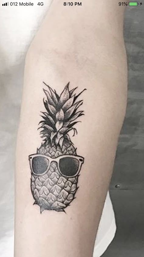 Matching Pineapple Tattoo, Pineapple Tattoos For Women, Pineapple Tattoo Design, Pineapple Tattoo Ideas, Pineapple Tattoo Meaning, Cool Tattoos With Meaning, Pineapple Tattoos, Pinapple Tattoos, Hawaii Pineapple