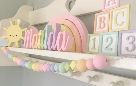 Pastel Nursery Girl, Pastel Rainbow Nursery, Pastel Playroom, Toy Room Storage, Pastel Nursery Decor, Ideas Para Cuarto, Rainbow Bedroom, Baby Girls Room, Pastel Nursery