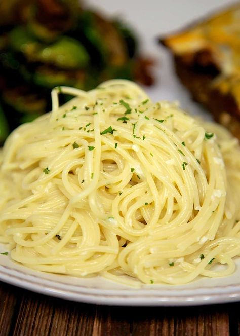 Lemon Vermicelli - Plain Chicken Vermicelli Pasta, Quick Side Dish, Vermicelli Recipes, Quick Side Dishes, Plain Chicken, Tasty Pasta, Paula Deen, Noodle Dishes, Pizza Sauce