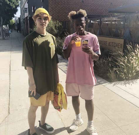 Ft Tobilou #vernon #hansol #svt #seventeen #kpop Vernon Outfits, Tobi Lou, Chwe Hansol, Seventeen Instagram, Hansol Vernon, Vernon Hansol, Choi Hansol, Vernon Chwe, Vernon Seventeen