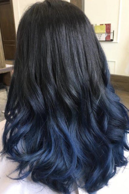 Blue Hair Highlights, Denim Hair, Blue Ombre Hair, Blue Black Hair, Light Blue Hair, Dark Blue Hair, Hair Dyed, Dip Dye Hair, Hair Color Blue