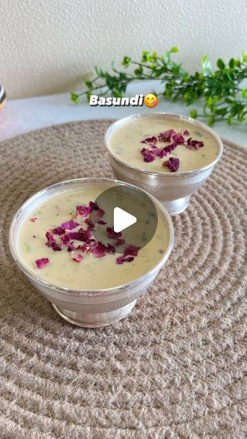 NIDHI JAIN | FOOD BLOGGER on Instagram: "BASUNDI😋

This summers try this super creamy and delicious basundi which comes together in just 15mins and is so so so delicious that you will definately relish this one😋😍🤤

I have used @bergnerindia's Triply extra deep tasra which keeps food super healthy and safe during cooking !

INGREDIENTS-
1 litre milk
1 cup milk
1 cup milk powder
3 tbsp custard powder
2 tbsp chopped almonds
2 tbsp chopped cashews
2 tbsp chopped pista
1/4 tbsp elaichi powder
1 cup sugar
2 tbsp water

Tip - Highly addictive😋

#bergner #bergnerindia #bergneressentials #basundi #halwaistylebasundi #gujaratidessert #gujaratimithai #sweetdish #sweet #chilled #creamy #easybasundirecipe #easyrecipe #summerrecipe #mumbaifoodblogger #foodblogger #fyp #cookwithnidhiii" Basundi Recipe, Jain Food, Jain Recipes, Diwali Sweets, Custard Powder, Diwali Decor, Sweet Dishes Recipes, Cooking Ingredients, Milk Powder