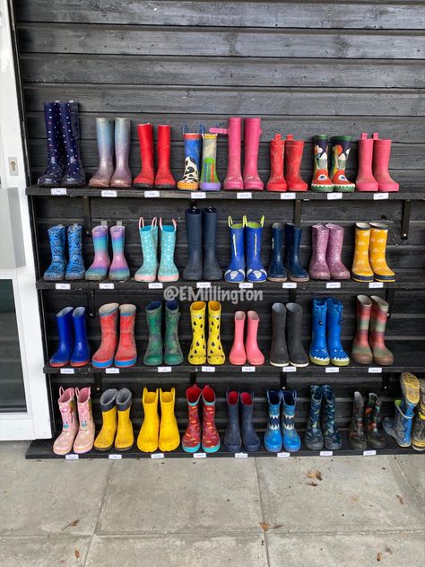 Outdoor wellie boot storage. Black shelves secured to the wall with space for 32 wellie boots - more than enough for a class, with room for spares! Each child has their own space in the shelf, indicated by their name label. The children swap their wellie boots for their school shoes when we are outside. #classroomstorage #wellies #classroom #eyfsideas #shoestorage Welly Boot Storage Eyfs, Welly Storage Eyfs, School Welly Storage, Classroom Boot Storage, Classroom Shoe Storage, Welly Boot Storage, Wellies Storage, Wellie Storage, Backyard Classroom