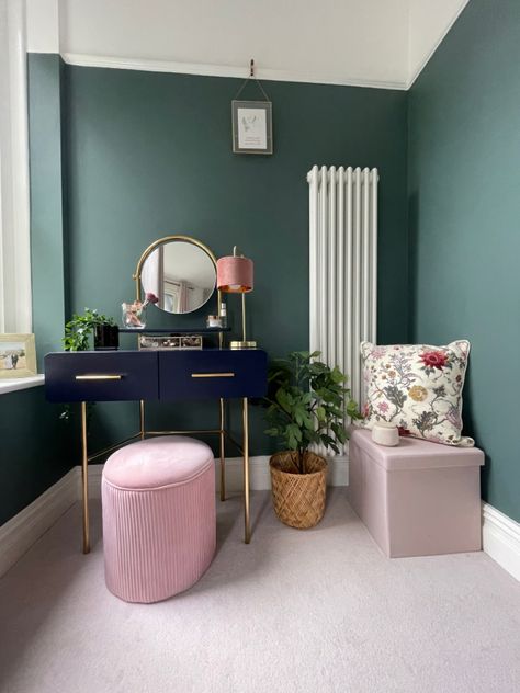 Pink And Green Dressing Room, Valspar Green, Walkin Wardrobe, Teresas Green, Navy Decor, Bedroom Colour, Dressing Room Decor, Bedroom Cupboard, Wall Colour