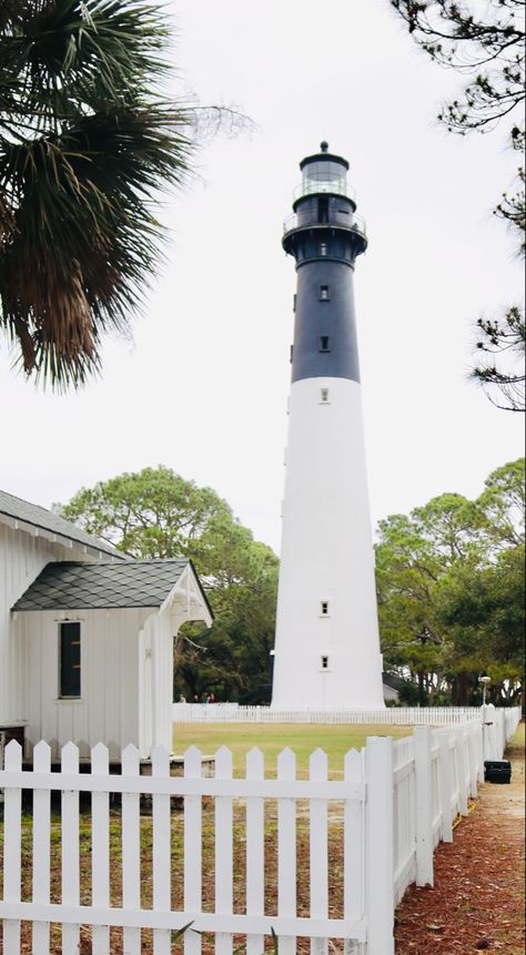 Hunting Island South Carolina, South Carolina Lighthouses, Beach Aesthetics, Beach Lighthouse, Rehoboth Beach, Ferry Building San Francisco, South Carolina, Personal Finance, Lighthouse