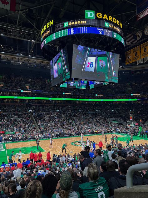 Court Side Basketball Game, Sports Betting Aesthetic, Nba Game Aesthetic, Boston Celtics Aesthetic, Nba Wife Aesthetic, Td Garden Boston, Spam Dump, Nba Aesthetic, Nick Kroll