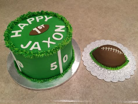 1st birthday football field cake and football smash cake Football Smash Cake, Birthday Football Cake, Football Cake Ideas, Football Field Cake, Football Theme Birthday, Football First Birthday, Football Birthday Cake, Birthday Football, Baby First Birthday Themes