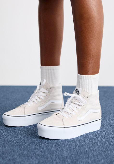 Vans SK8-HI TAPERED STACKFORM - Høye joggesko - utility gray Vans Sk8 Hi, Sk8 Hi, Vans Sk8, High Top, Womens Shoes Sneakers, High Top Sneakers, High Tops, Shoes Sneakers, Women Shoes