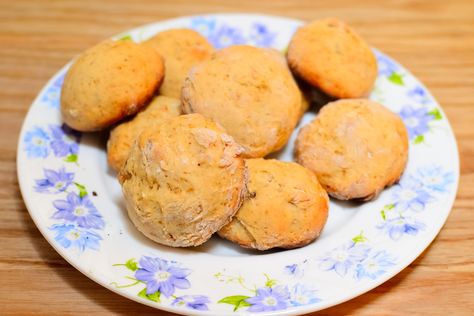 Cake mix apple sauce cookies. At times, we either don't have the time or certain ingredients to make desserts. It's not cheating nor taking shortcuts when using prepared mixes in cooking and baking. Spiced cake mix with applesauce is a great match. *Makes: 48 cookies.... Applesauce Cake Mix Recipe, Cookies With Applesauce, Make Applesauce, Applesauce Cookies, How To Make Applesauce, Spiced Cake, Applesauce Cake, Cake Mix Cookie Recipes, Spice Cake Mix