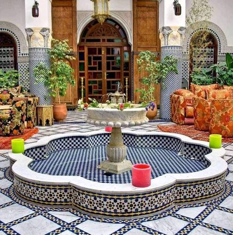 Moorish Garden, Mosaic Water, Moroccan Garden, Classic Hotel, Morocco Tours, Front Courtyard, Fountain Design, Mosaic Pool, Dehradun