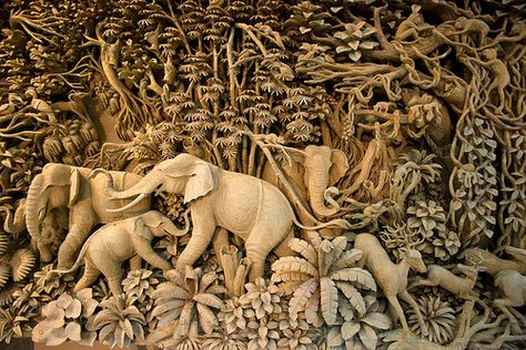 Explore ImaginIsca's photos on Flickr. ImaginIsca has uploaded 143 photos to Flickr. Wood Art Design, Carved Wood Wall Art, 3d Cnc, Wood Carving Designs, Wood Carving Patterns, Thai Art, Art Carved, Carving Designs, Wood Carving Art