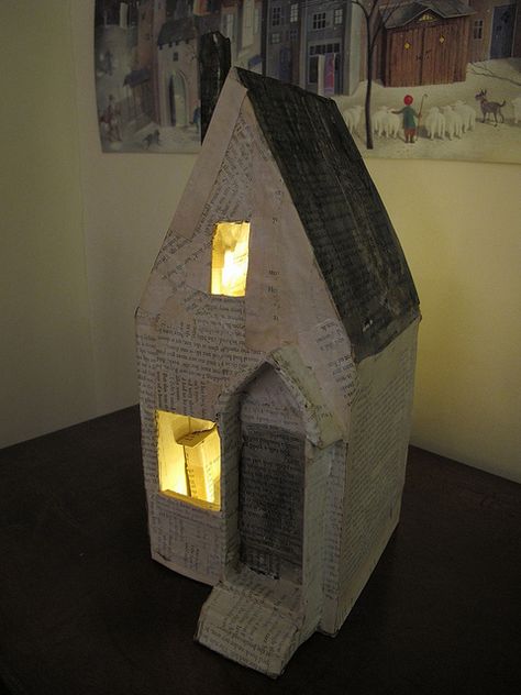 papier mache house | Flickr - Photo Sharing! Clay House Sculpture, Paper Sculpture Ideas, Paper Mache House, Papier Mache Mix, Folk Art House, Paper Mache Recipe, Paper Mache Projects, Paper Mache Clay, Folding Origami