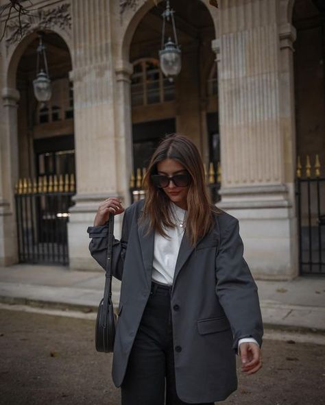 Dark Grey Blouse Outfit, Zara Oversized Blazer, Charcoal Blazer Women, Charcoal Jacket Women Outfit, Heather Grey Blazer Outfit Women, Charcoal Blazer Women Outfit, Dark Gray Blazer Outfit Women, Charcoal Blazer Outfit, Dark Grey Blazer Women Outfit