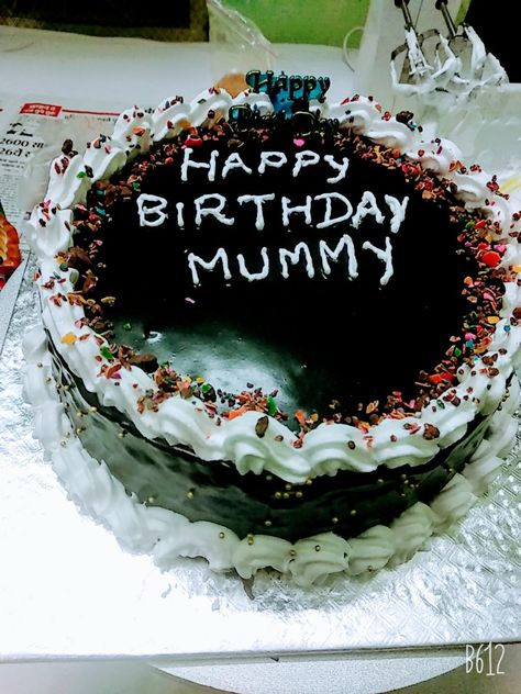 #Happybirthday #Eggless #Trufflecake #Homebakery #Happycustomer #Happyme #Bhomebakersandflorists Happy Birthday Mummy Cake, Happy Birthday Mom Cake, Mummy Cake, Happy Birthday Mummy, Birthday Mom, Cake Truffles, Fake Cake, Home Bakery, Happy Birthday Mom