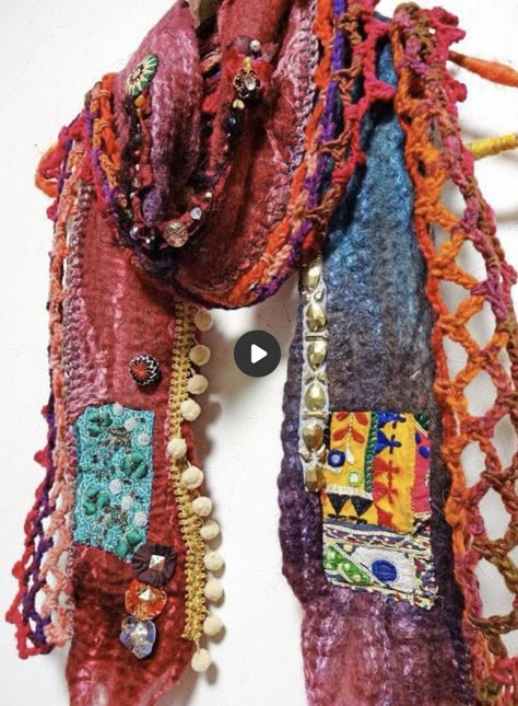 Crochet Easy Animals, Hippie Scarf, Bohemian Scarves, Easy Animals, Creative Clothes, Crochet Easy, Fabric Scarf, Diy Scarf, Art Scarves