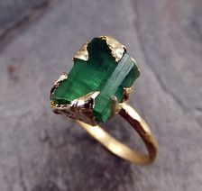 Rough Diamond Engagement Ring, Green Tourmaline Crystal, 14k Gold Wedding Ring, Rough Diamond Ring, Fantasy Wedding, Tourmaline Crystal, Old Jewelry, Crystal Ring, Rough Diamond