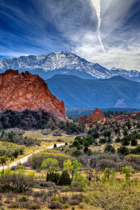 Garden Of The Gods Colorado, Colorado Living, Best Western Hotel, Colorado Photography, Visit Colorado, Garden Of The Gods, Colorado Vacation, Colorado Homes, Pikes Peak