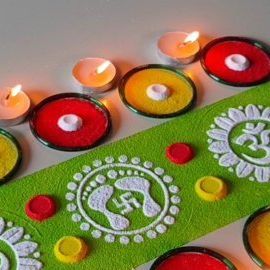 Stencil Rangoli, Diwali Pictures, Diy Jar, Rangoli Border, Simple Rangoli Border Designs, Rangoli Borders, Rangoli Border Designs, Makar Sankranti, Diy Jar Crafts