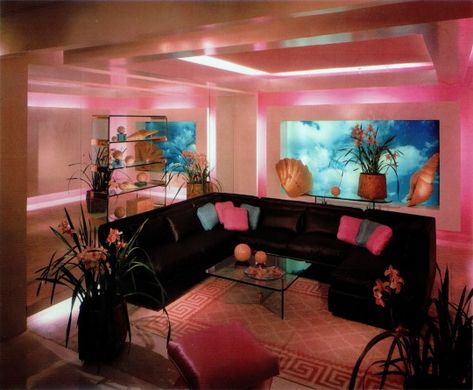 90s Interior Design, 80s Room Aesthetic, 90s Interior, 80s Interior Design, 80s House, 80s Room, 80s Art Deco, 80s Home, 80s Interior