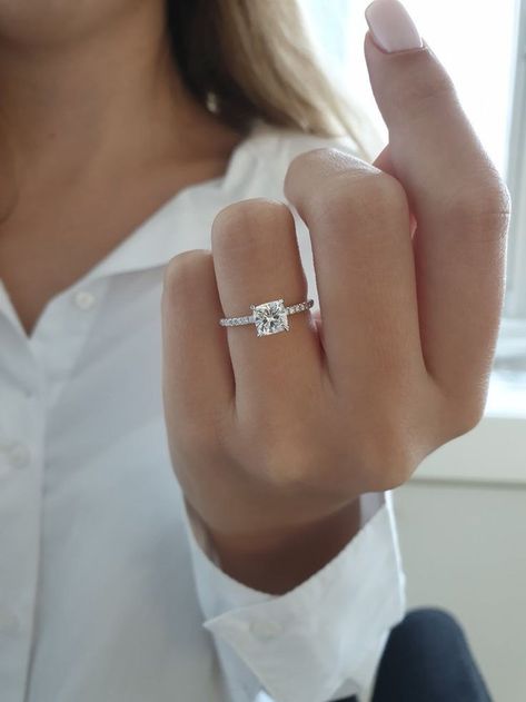 Engagement Ring Square Diamond, Silver Square Engagement Rings, Rings Engagement Square, Square Rings Engagement, Beautiful Rings Engagement, Square Diamond Engagement Rings, Silver Engagement Rings Simple, Princess Ring Engagement, Classy Engagement Rings