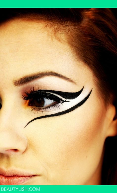 Daily Makeup ;) | Maja A.'s Photo | Beautylish Zebra Makeup, Ballet Makeup, Makeup Weddings, Eyeliner Types, Zebra Costume, Fantasy Make-up, Makeup For Halloween, Animal Makeup, Dance Makeup