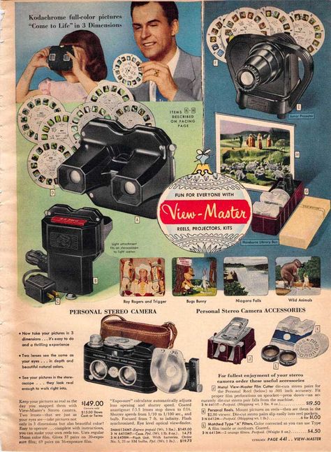 1952 View-Master Ad 1950s Toys, Yogi Bear, View Master, Nostalgic Toys, Tourist Trap, Retro Ads, Old Ads, Childhood Toys, Retro Toys