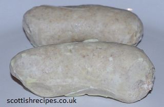 white pudding White Pudding Recipe, Cooking Pictures, White Pudding, Scottish Dishes, German Food Authentic, Homemade Sausage Recipes, Blood Sausage, Homemade Scones, Fish And Chip Shop