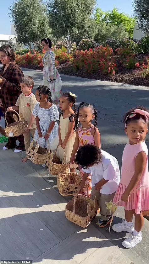 Quinceanera Dances, Jenner Kids, Dream Kardashian, Famous Kids, Cute Mixed Babies, Kardashian Kids, Kardashian Family, Mixed Babies, Celebrity Kids