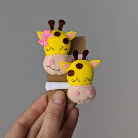 Thanks for the great review Chelsea R. ★★★★★! https://etsy.me/3zORCLZ Felt Objects, Crochet Clip, Felt Giraffe, Fox Headband, Animal Bows, Donut Themed Birthday Party, Felt Hair Accessories, Kawaii Hair Clips, Kawaii Hair