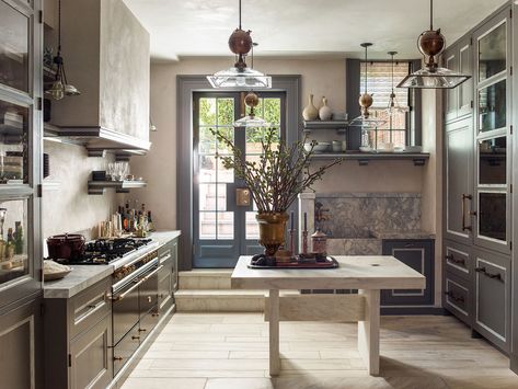 Steven Gambrel, Rustic Home Interiors, Sala Grande, New York Homes, Interior Modern, Kitchen Trends, Traditional Kitchen, Architectural Digest, Beautiful Kitchens