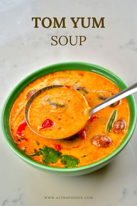 This is a simple yet delicious creamy tom yum soup: a Thai hot and sour soup that is aromatic, rich, spicy, and satisfying! Plus, this recipe is customizable, meat-free, and can be made vegan! Vegan Tom Yum Soup, Vegan Tom Yum, Thai Hot And Sour Soup, Tom Yum Soup Recipe, Soup Thai, Thai Soup, Tom Yum Soup, Hot And Sour Soup, Tom Yum