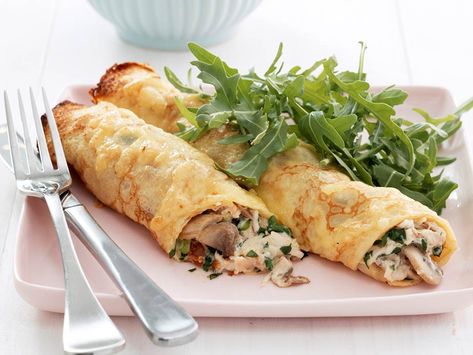 Whether you want them for brunch or dinner, these easy savoury crepes & pancakes are perfect for both. We've included a range of fillings for your inspiration. Enjoy! Oven Bake Meals, Mushroom Crepes, Bake Meals, Pancakes Savoury, Baked Chicken And Mushrooms, Mushroom Crepe, Chicken Crepes, French Crepe Recipe, Masala Tv Recipe