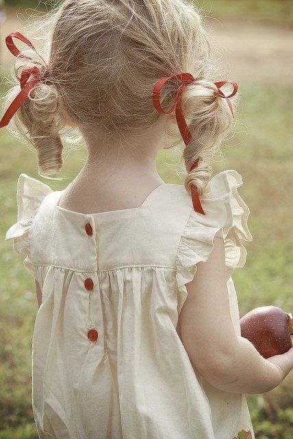 Easy Hairstyles Quick, Lily Bloom, Bloom Baby, Jolie Photo, Childrens Fashion, Kids Hairstyles, Her Hair, Girl Hairstyles, Flower Girl