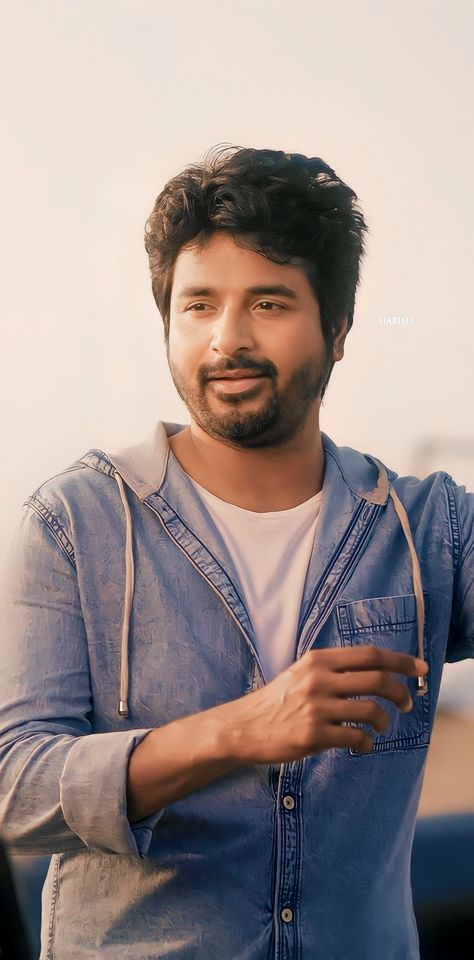 Prince ✨ Sivakarthikeyan Wallpapers, Backgrounds For Phones, Ram Photos, Cute Backgrounds For Phones, Love Couple Photo, Couples Poses For Pictures, Couples Poses, Cute Actors, Couple Photo