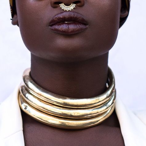 Mode Boho, Afro Punk, Dark Gold, Dragon Age, Bijoux Diy, African Fashion, More Fun, Piercings, Gold Color