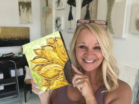 Art Shattered: Sunflower Workshop Sunflower Crystal Art, Fused Glass Sunflowers Art, Art Shattered, Sunflower Mixed Media, Sunflower Mixed Media Art, Amazing Grace Cross, Sunflower Painting & Tools, Glass Art Pictures, Decorated Wine Glasses