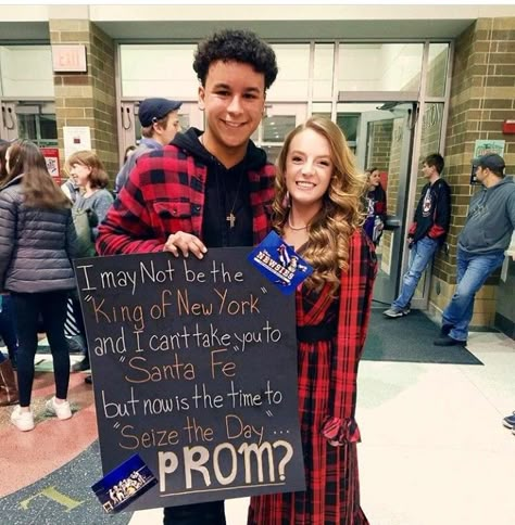 Theater Kid Hoco Proposal, Newsies Hoco Proposal, Broadway Promposal, Musical Promposal Ideas, Musical Theatre Hoco Proposal, Theater Promposal, Theatre Hoco Proposals, Newsies Promposal, Theater Hoco Proposal