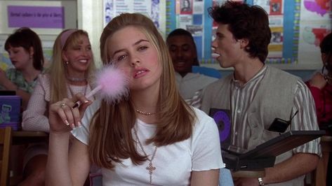 clueless (1995) Alicia Silverstone, Clueless, Movie Scenes, Mini Skirts, On Twitter, Twitter