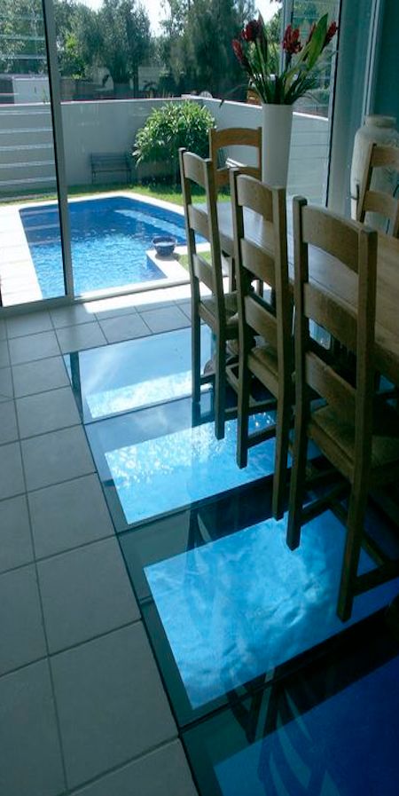 Australian Pool, Floor Dining Room, Floor Dining, Dream Pools, Indoor Swimming, Pool Design, Glass Floor, Pool Hot Tub, Cool Pools