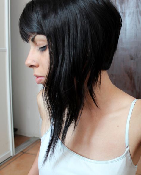 Hair inspiration - Imgur Assymetrical Hair, Long Bob Haircuts, Edgy Hair, Alternative Hair, Long Hair Cuts, Hair Dos, Bobs Haircuts, Bob Hairstyles, Hair Looks