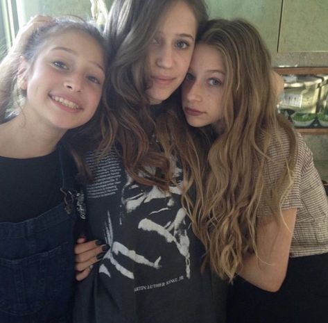 Adlon Sisters, Rocky Adlon, Odessa A Zion, Gideon Adlon, Odessa Adlon, Odessa Azion, Kylie Jenner Album, Grand Army, Model Ideas