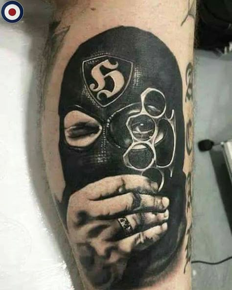 Mask Draw, Ski Mask Tattoo, Acab Tattoo, Mode Au Ski, Herren Hand Tattoos, Chicano Tattoos Sleeve, Catrina Tattoo, Gangsta Tattoos, Omerta Tattoo